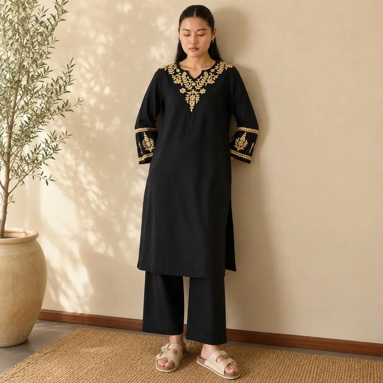Black Beige Em kurta