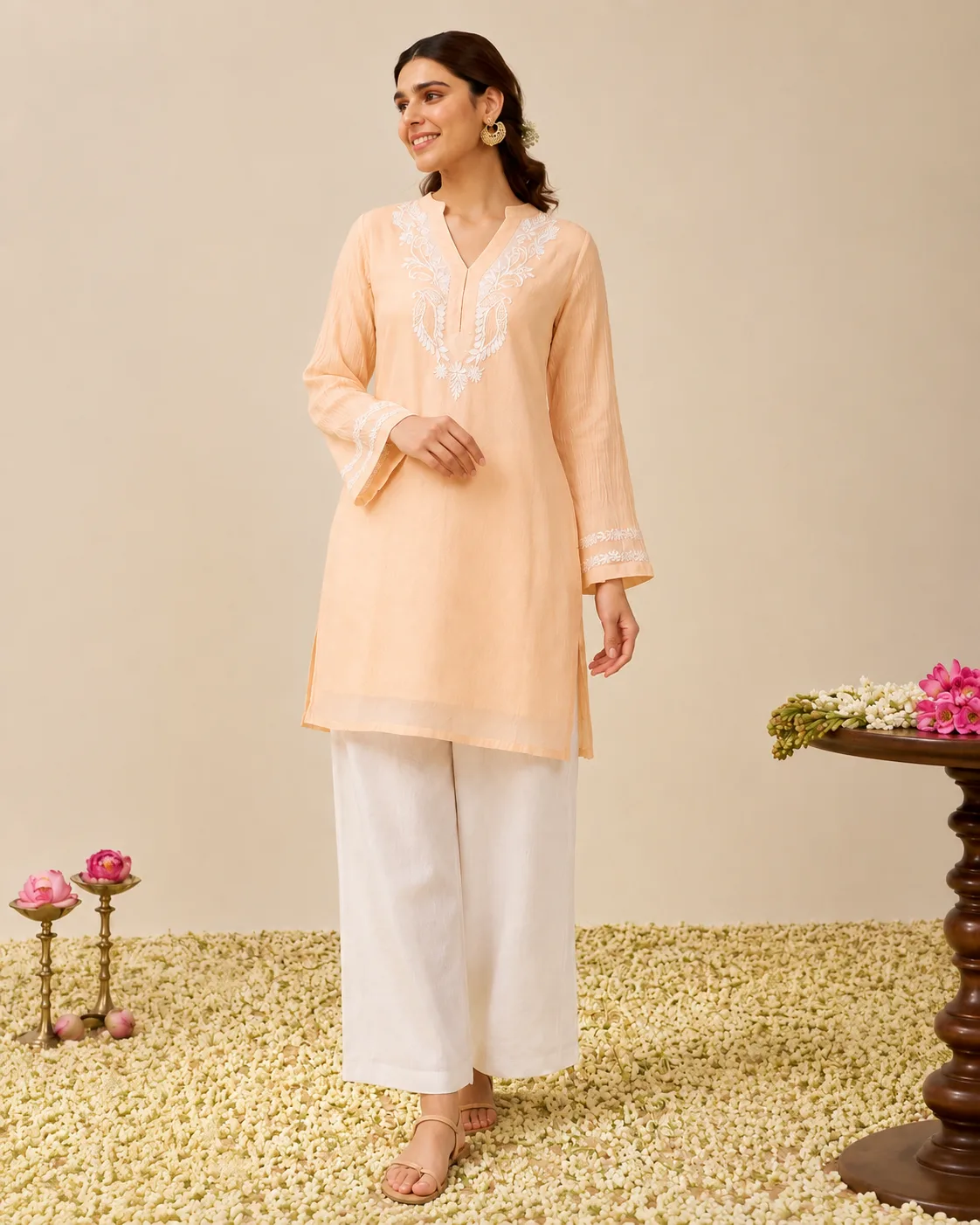 Malmal peach Kasab Chikankari Top with Inner